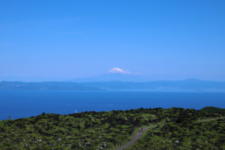 三原山